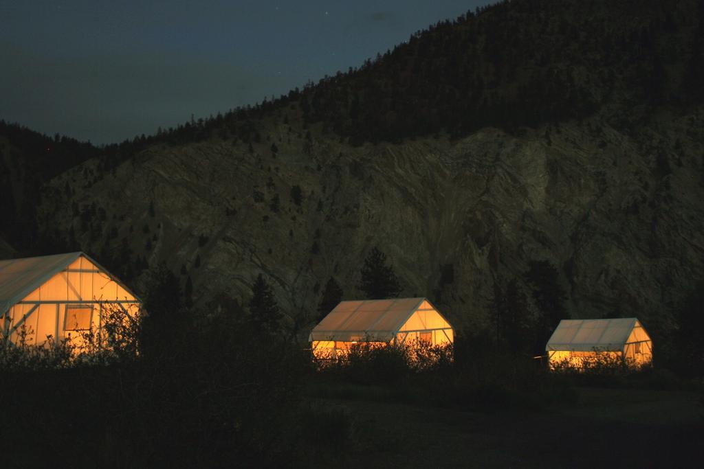 Kumsheen Rafting Resort Lytton Luaran gambar