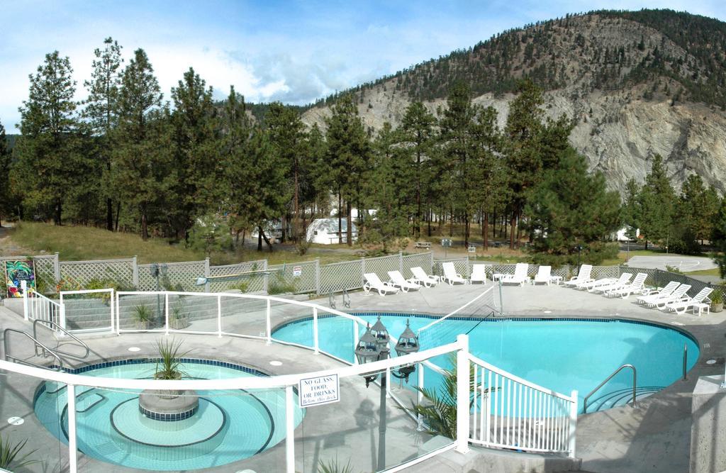 Kumsheen Rafting Resort Lytton Luaran gambar
